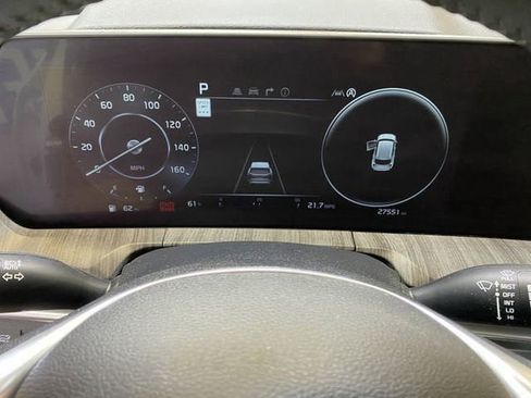 Used 2024 Kia Telluride SX w/ Towing Package image 38