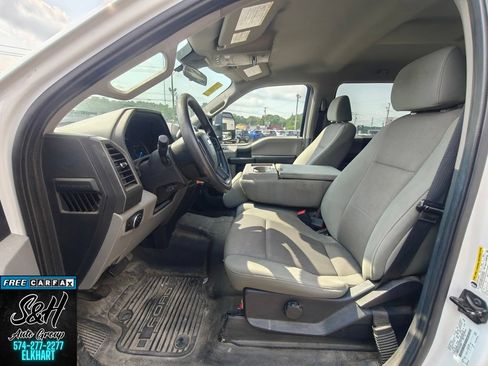 Used 2020 Ford F350 XL w/ STX Appearance Package AWD/4WD image 14