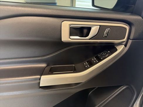 Used 2021 Ford Explorer XLT w/ Class III Trailer Tow Package image 32