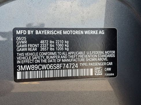 Used 2025 BMW 330i xDrive Sedan w/ Premium Package AWD/4WD image 26