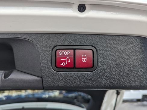 Used 2020 Mercedes-Benz GLC 43 AMG AMG GLC 43 4MATIC SUV image 42