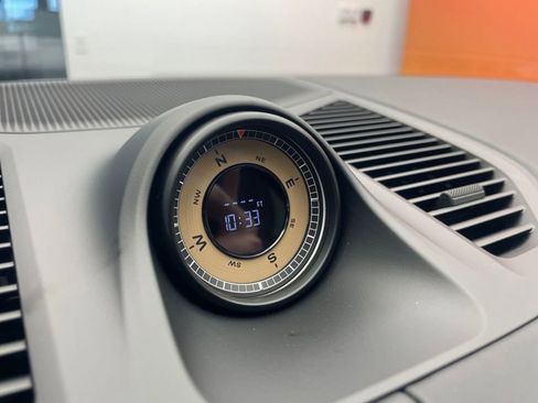 Used 2026 Porsche Cayenne S image 12