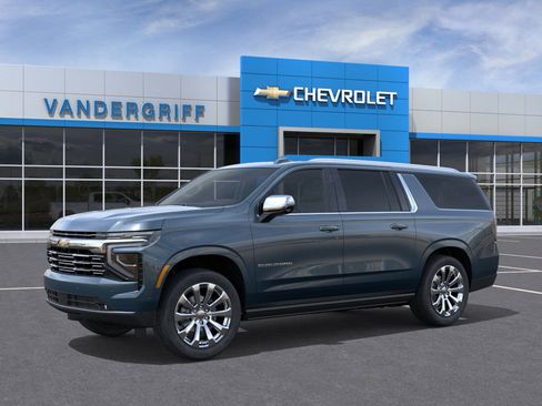 New 2026 Chevrolet Suburban Premier image 28