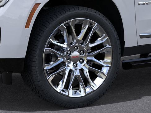 New 2026 GMC Yukon XL Denali w/ Denali Reserve Package AWD/4WD image 9