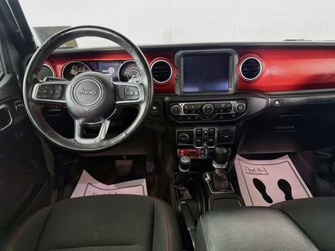 Used 2023 Jeep Wrangler Unlimited Rubicon w/ Cold Weather Group AWD/4WD image 22