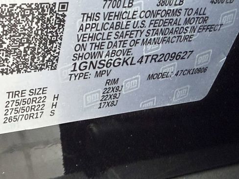 New 2026 Chevrolet Suburban High Country image 21