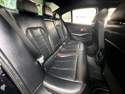 Used 2019 BMW 330i Sedan w/ Convenience Package RWD image 28