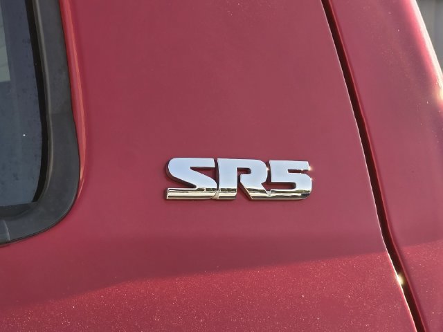 Used 2019 Toyota Tundra SR5 w/ SR5 Upgrade Package AWD/4WD image 31