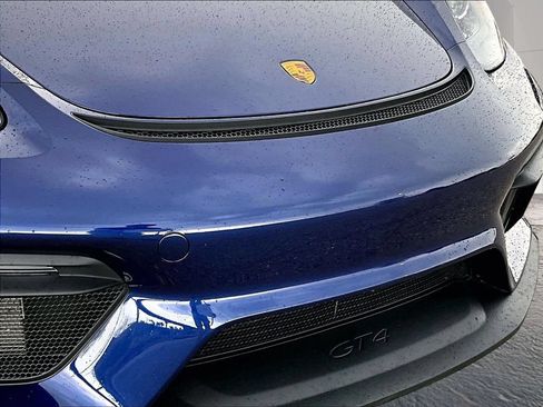 Certified 2021 Porsche 718 Cayman GT4 RWD image 20