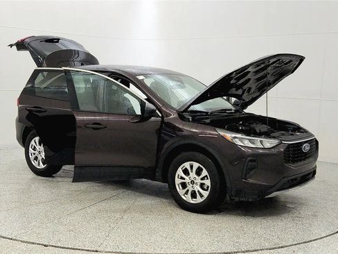 Used 2023 Ford Escape Active AWD/4WD image 9
