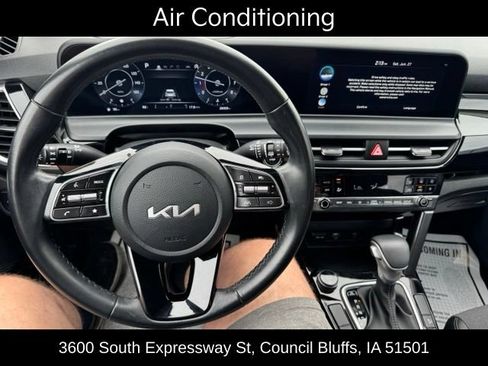 Used 2024 Kia Seltos S FWD image 19