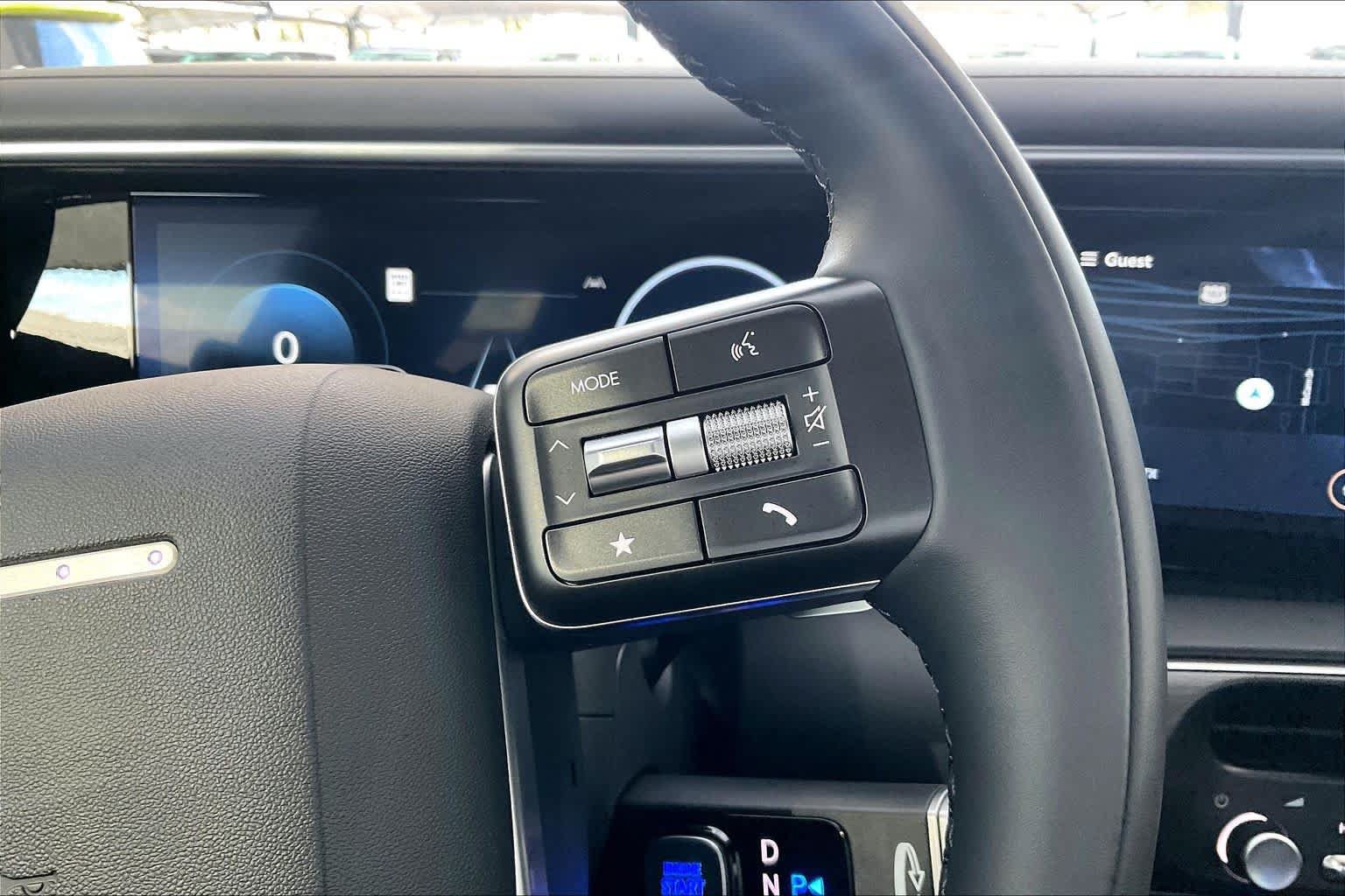 Certified 2026 Hyundai Palisade Calligraphy FWD image 25