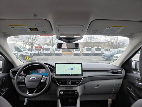 New 2026 Ford Escape SE w/ PHEV Premium Package image 11