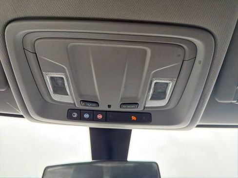 Used 2019 Chevrolet Silverado 1500 Custom Trail Boss w/ Custom Convenience Package image 26