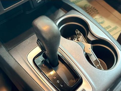 Used 2017 Honda Pilot EX image 17