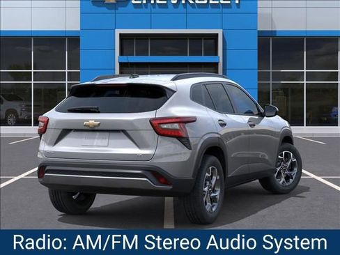 New 2026 Chevrolet Trax LT w/ Driver Confidence Package image 4