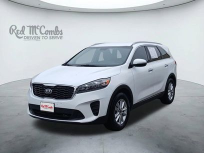 Used 2019 Kia Sorento LX w/ LX Convenience Package
