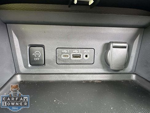 Used 2024 Nissan Sentra SR w/ SR Premium Package image 27