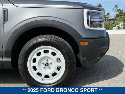 New 2025 Ford Bronco Sport Heritage w/ Convenience Package AWD/4WD image 12