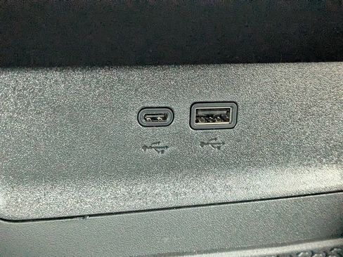 New 2026 Chevrolet Equinox RS w/ Safety and Technology Package FWD image 20
