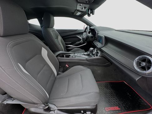 Used 2018 Chevrolet Camaro LT image 18
