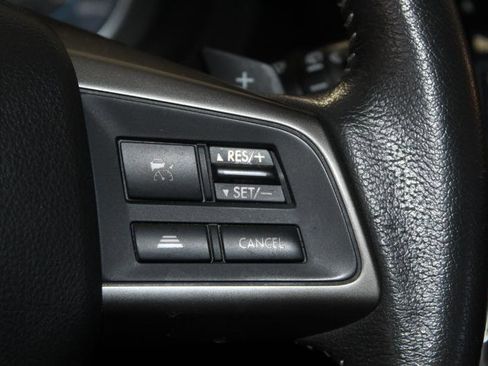 Used 2015 Subaru Crosstrek 2.0i Limited image 14