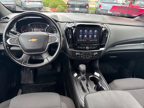 Used 2023 Chevrolet Traverse LT AWD/4WD image 25