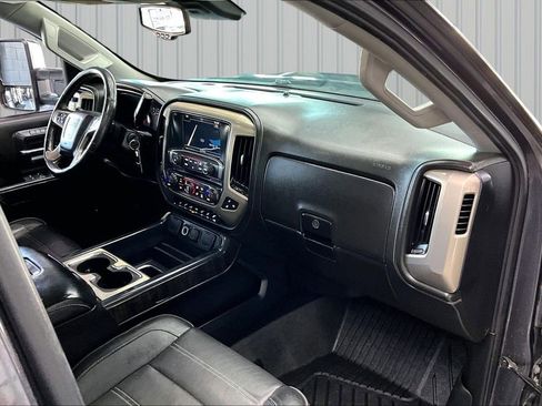 Used 2016 GMC Sierra 3500 Denali AWD/4WD image 28