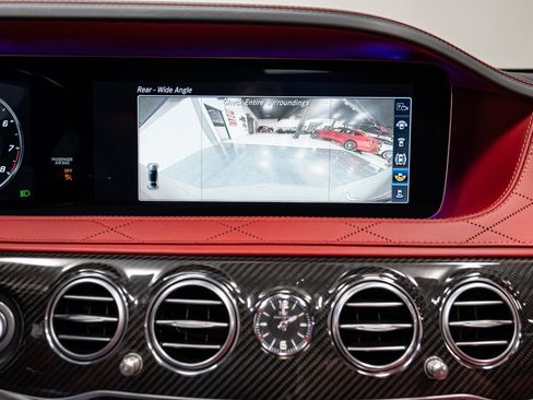 Used 2020 Mercedes-Benz S 63 AMG 4MATIC Sedan w/ Warmth & Comfort Package image 41