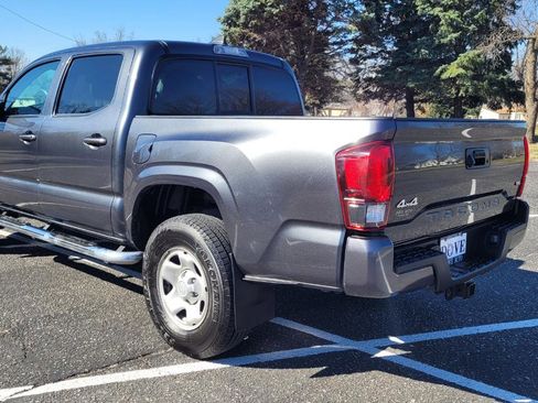 Used 2021 Toyota Tacoma SR image 4