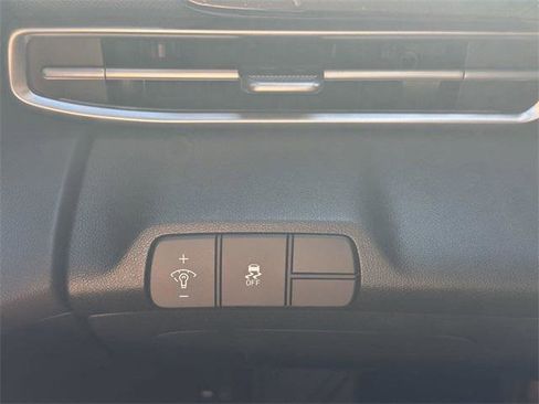 New 2025 Hyundai Elantra SEL image 33