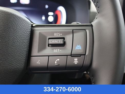 New 2026 Nissan Pathfinder SL image 24