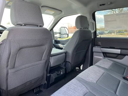 New 2026 Ford F250 XLT w/ XLT Premium Package AWD/4WD image 39