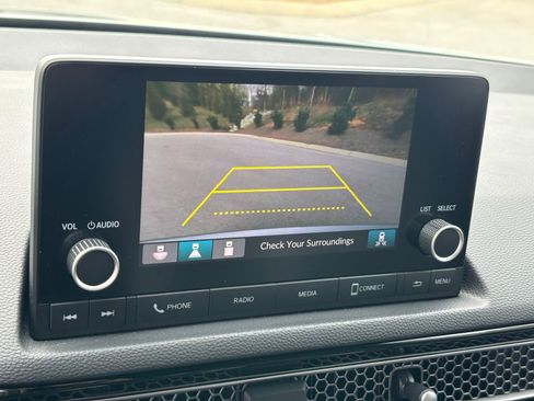 Used 2025 Honda Civic Sport image 25