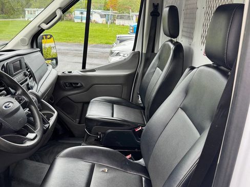 Used 2020 Ford Transit 250 Medium Roof RWD image 9