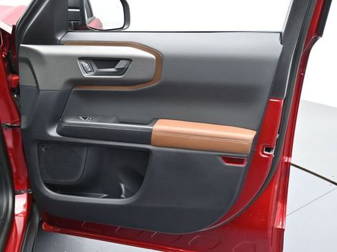 New 2025 Ford Bronco Sport Outer Banks w/ Outer Banks Tech Package+ image 31