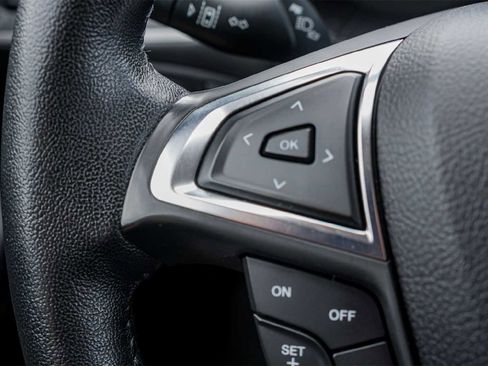 Used 2022 Ford Edge SEL w/ Convenience Package image 25