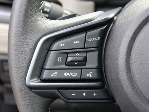 Used 2025 Subaru Forester Limited AWD/4WD image 19