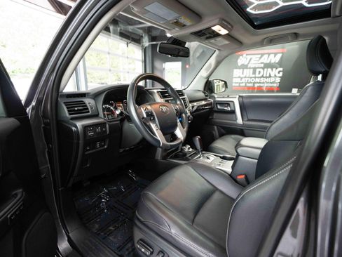 Used 2023 Toyota 4Runner Limited AWD/4WD image 8