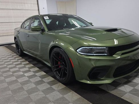 Used 2020 Dodge Charger SRT Hellcat image 3