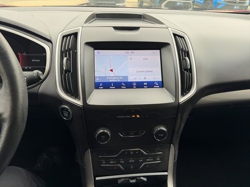 Used 2020 Ford Edge SEL w/ Convenience Package image 17