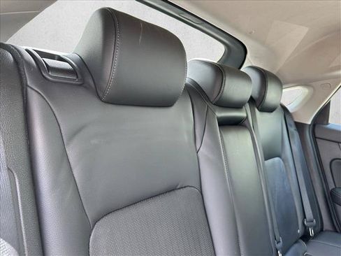 Used 2024 Honda Civic EX-L image 22