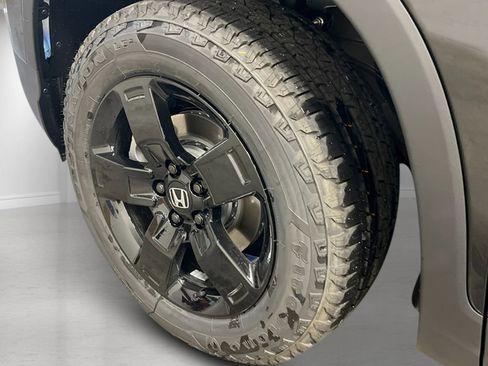 New 2026 Honda Ridgeline Black Edition image 12