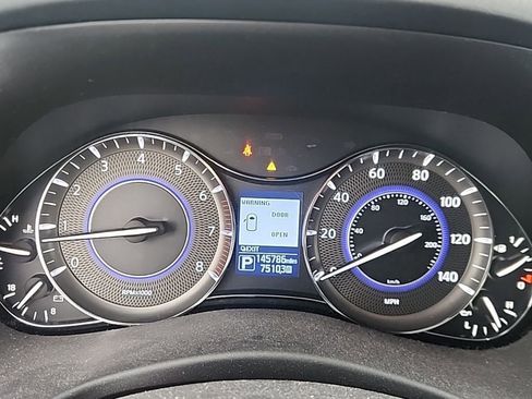 Used 2019 INFINITI QX80 Luxe image 2