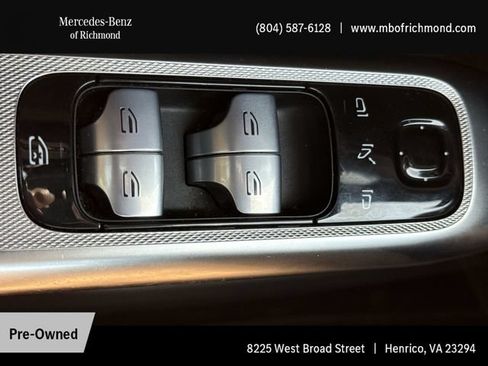 Used 2024 Mercedes-Benz GLC 300 4MATIC image 21