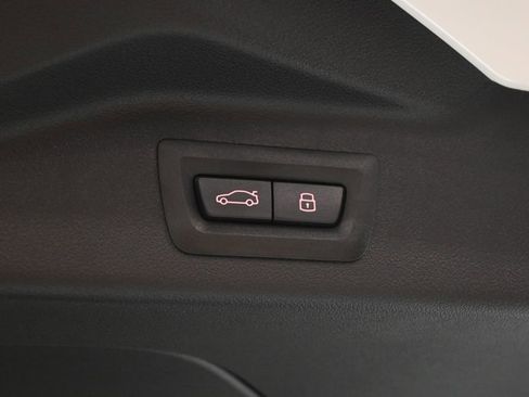 New 2026 BMW X7 xDrive40i w/ M Sport Package AWD/4WD image 40