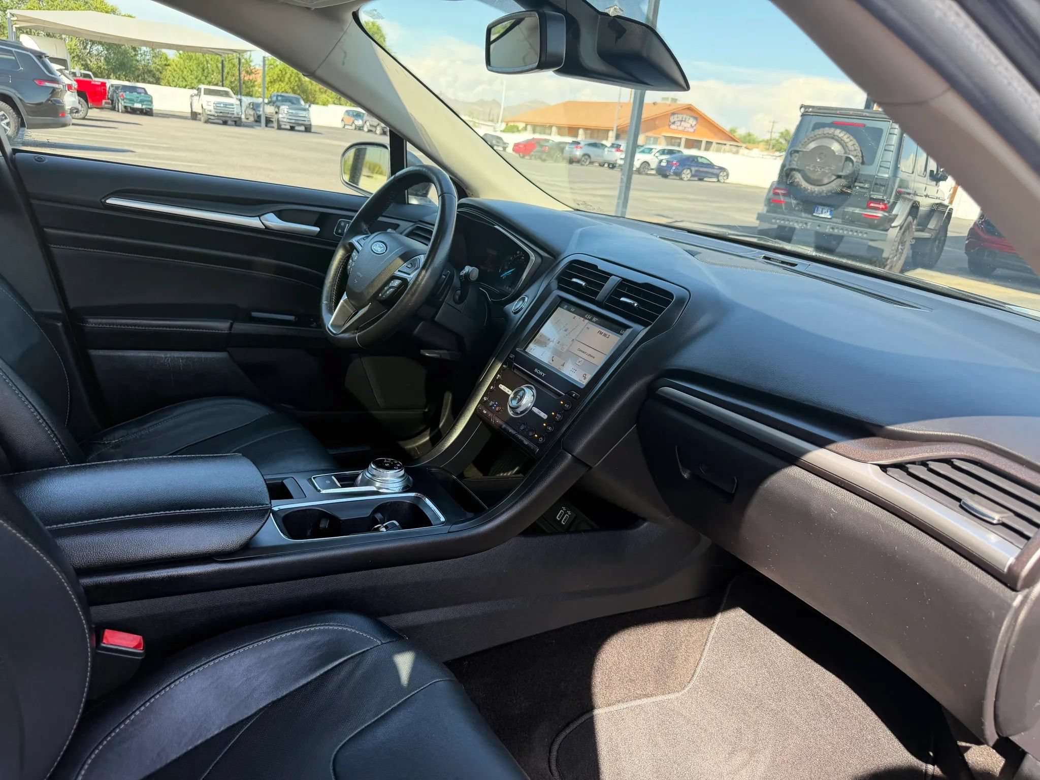 Used 2019 Ford Fusion Titanium AWD/4WD image 25