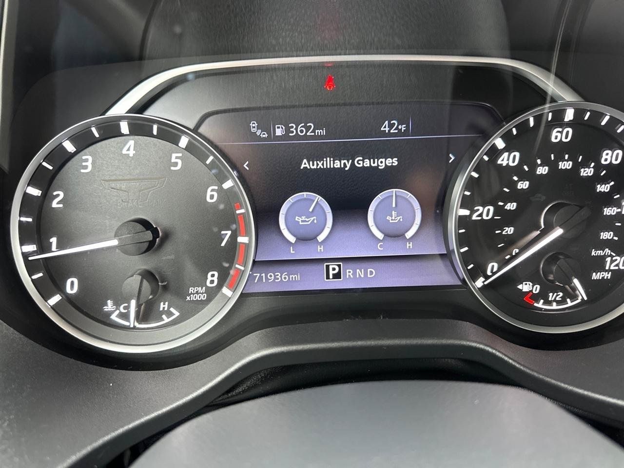 Used 2021 Nissan Titan SV RWD image 27