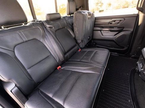 Used 2021 RAM 1500 Limited w/ Body Color Bumper Group image 33