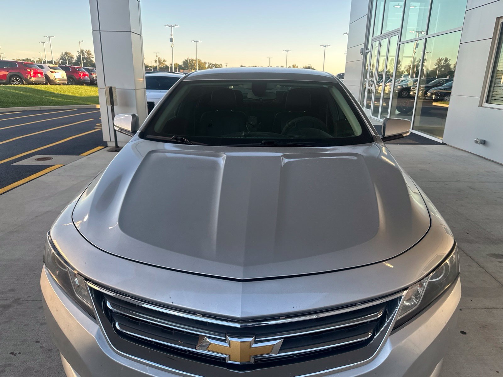 Used 2017 Chevrolet Impala LT FWD image 3